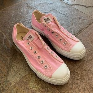 90s PINK ALL STAR CONVERSE